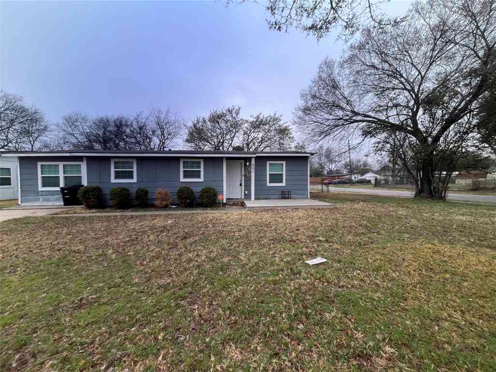 Homes For Sale - 801 Grande Drive<br/> Dallas County, Mesquite, TX 75149