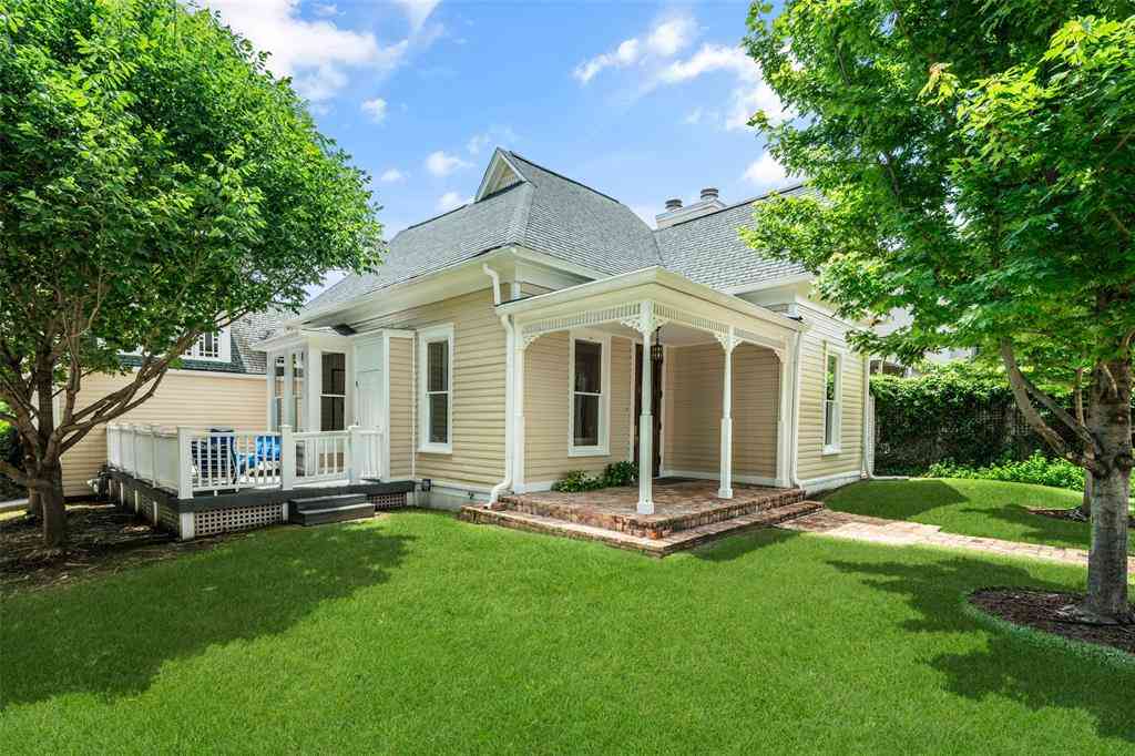 Homes For Sale - 3601 Brown Street<br/> Dallas, TX 75219