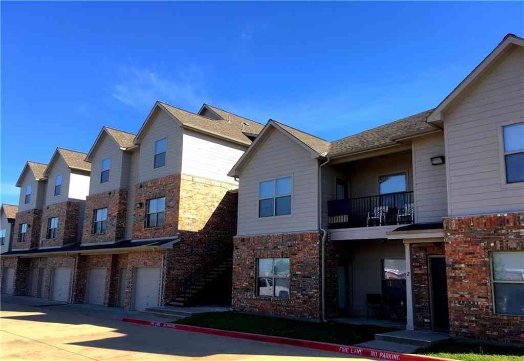 Apartment For Rent - 101 S Alabama Street #20<br/> Celina, TX 75009