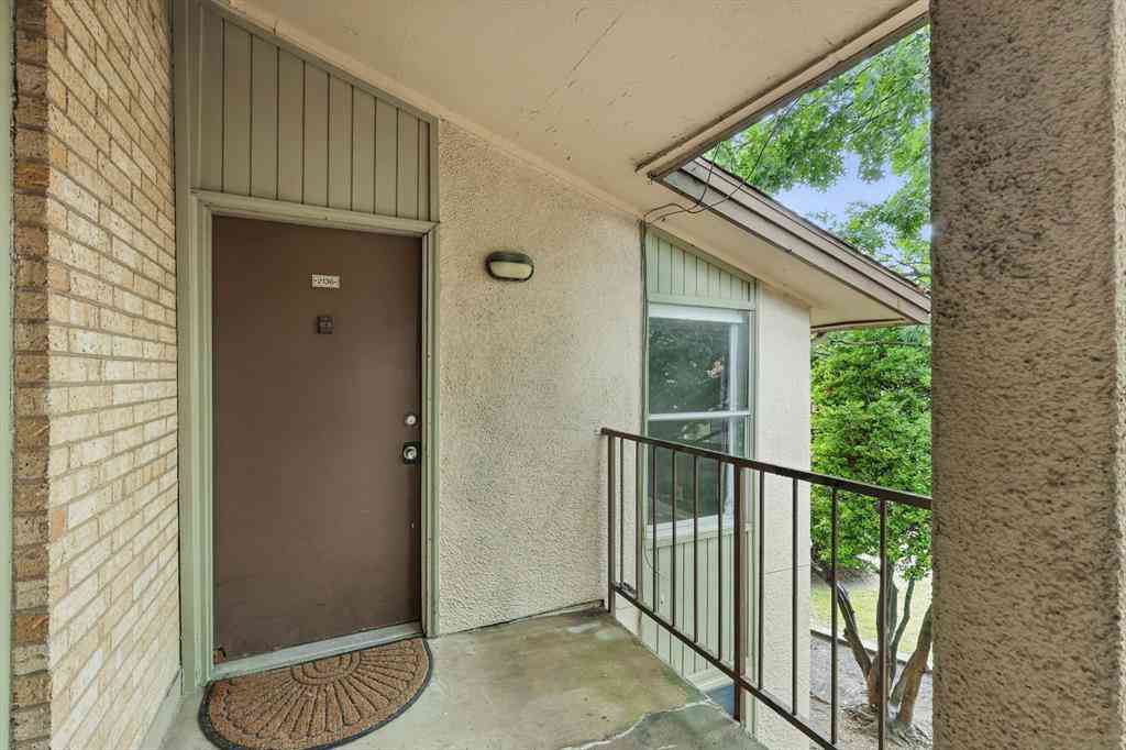 Condo For Sale - 12824 Midway Road #2136<br/> Dallas County, Dallas, TX 75244
