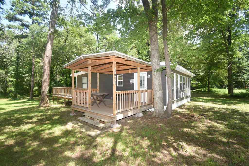 Homes For Sale - 1611 County Road 1858<br/> Yantis, TX 75497