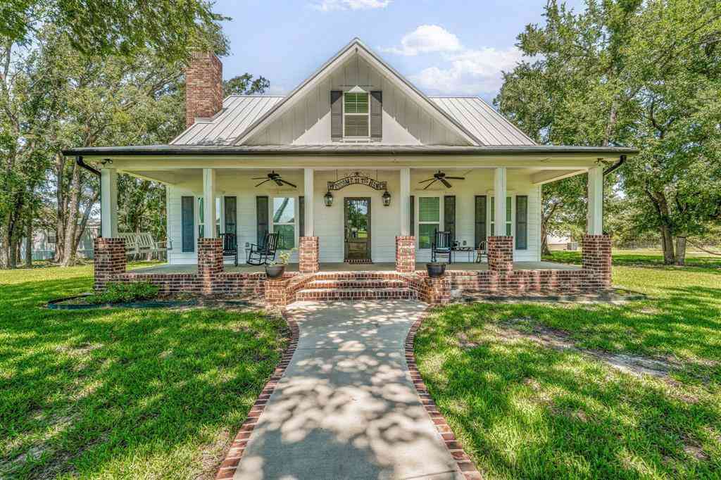 Apartment For Sale - 1340 County Road 189<br/> Jonesboro, TX 76538