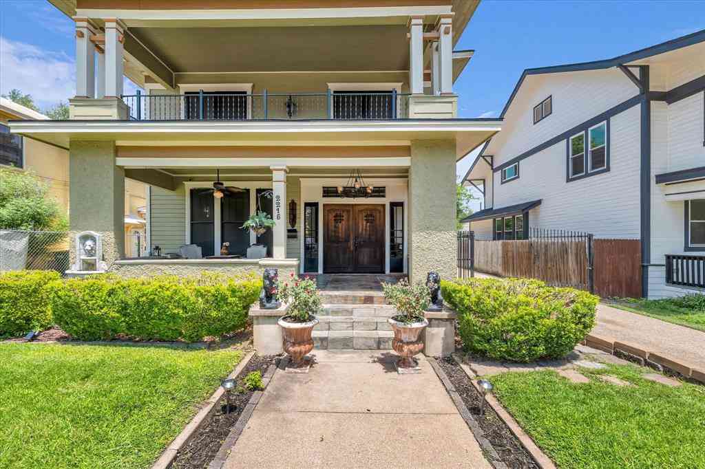 Homes For Sale - 2215 Morrow Avenue<br/> Waco, TX 76707