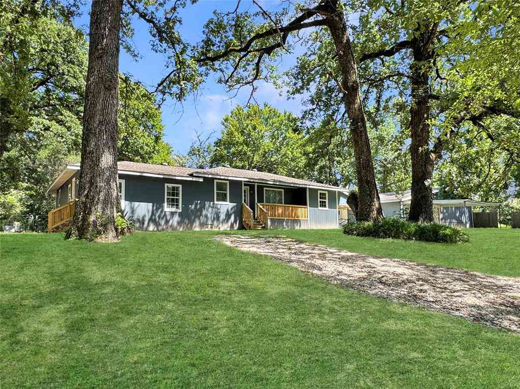 Homes For Sale - 1005 Wood Canyon Road<br/> Tool, TX 75143
