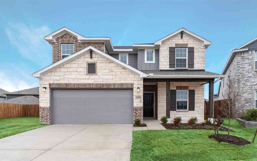 Homes For Sale - 2219 Bridgeport Street<br/> Forney, TX 75126