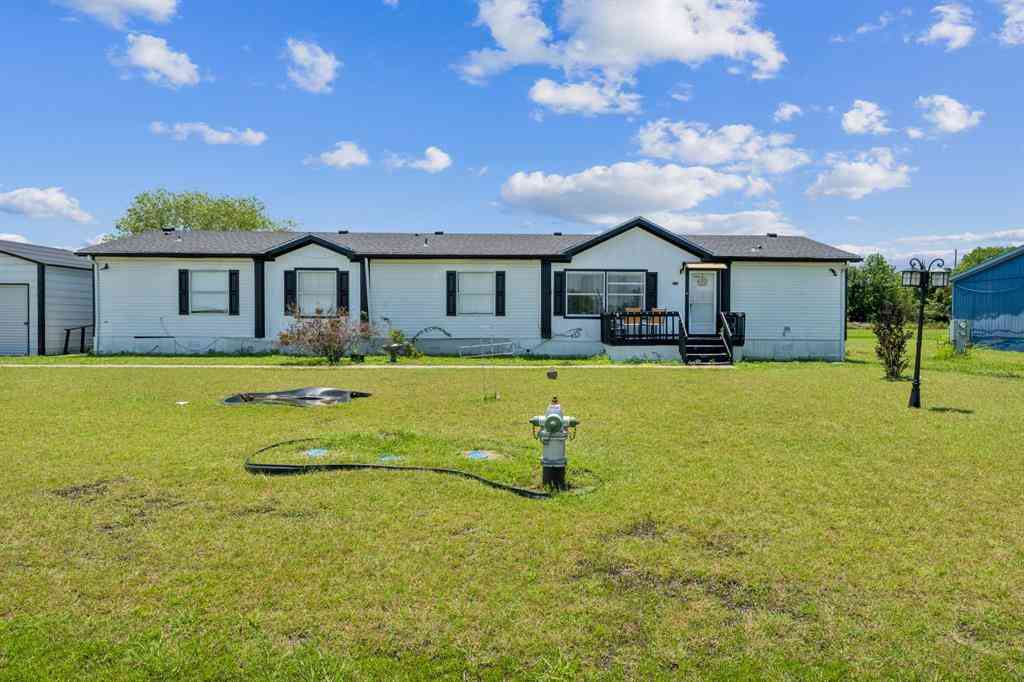 Homes For Sale - 129 Eagle Ridge Drive<br/> Ellis County, Waxahachie, TX 75165