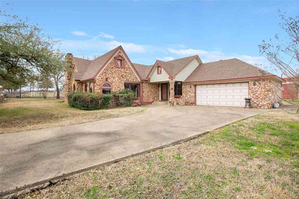 Apartment For Sale - 649 E Us Highway 84<br/> Fairfield, TX 75840