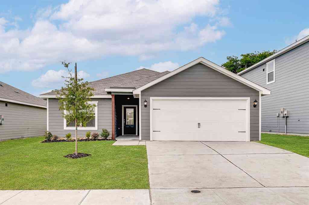 Homes For Sale - 4135 Lava Forest Drive<br/> Dallas, TX 75241