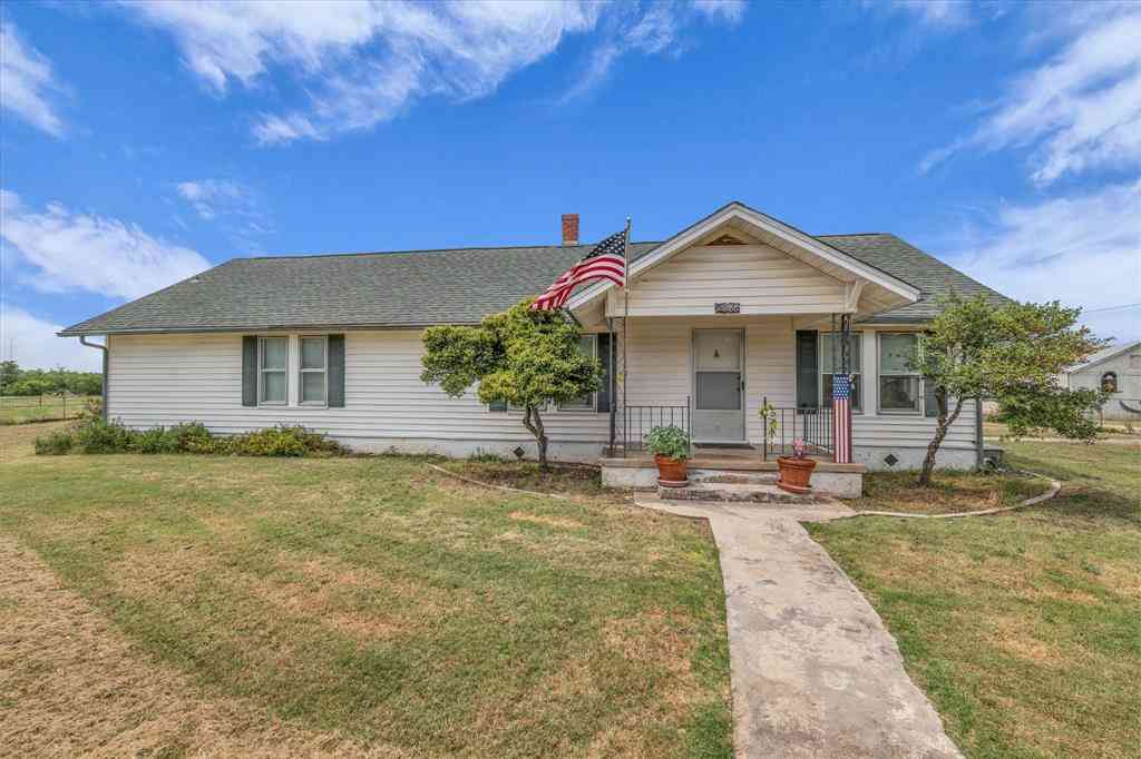 Apartment For Sale - 15288 Old China Spring Road<br/> China Spring, TX 76633