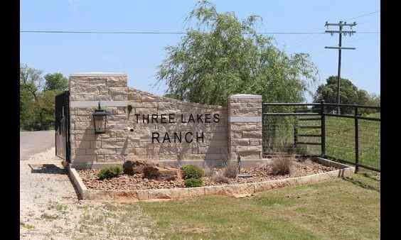 Vacant Land For Sale - LOT 104 Pr 1313<br/> Centerville, TX 75833