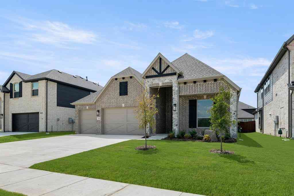 Homes For Sale - 2102 Pelican Drive<br/> Mansfield, TX 76063