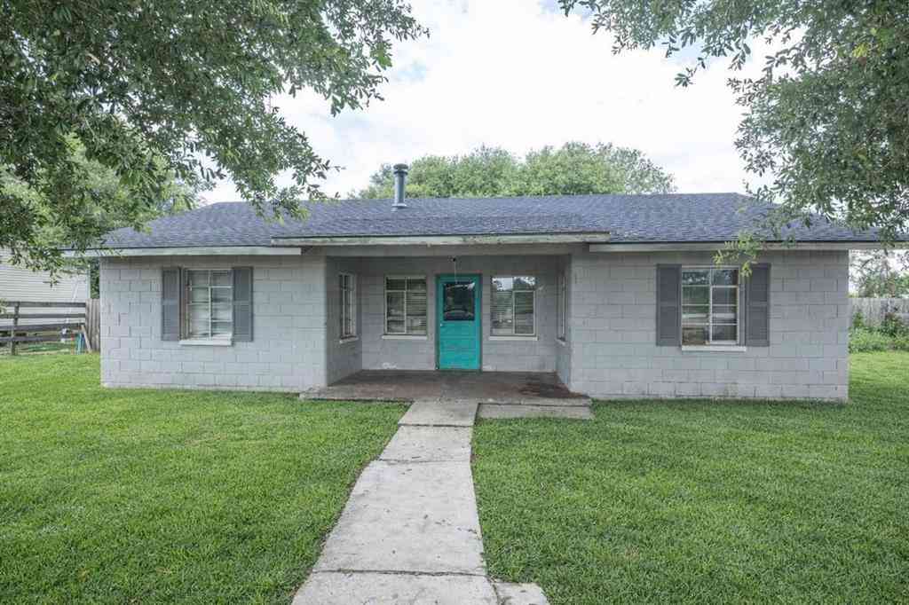 Homes For Sale - 14889 N State Highway 19<br/> Palestine, TX 75803