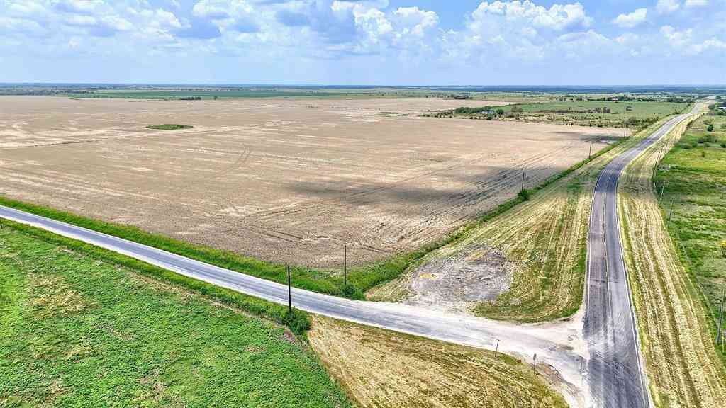 Vacant Land For Sale - 115 AC Fm 902 & Wall St.<br/> Gunter, TX 76258