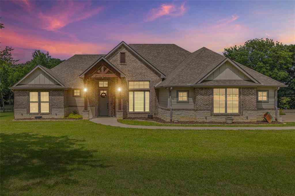 Homes For Sale - 3917 County Road 3323<br/> Hunt County, Greenville, TX 75402