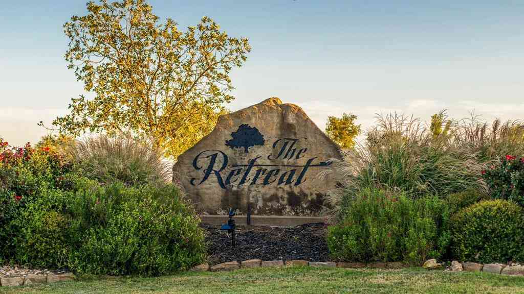 Vacant Land For Sale - 8638 Retreat Boulevard<br/> Cleburne, TX 76033
