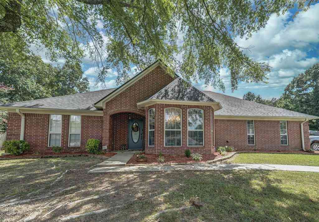 Homes For Sale - 204 Boulder Ridger Cir<br/> Texarkana, AR 71854