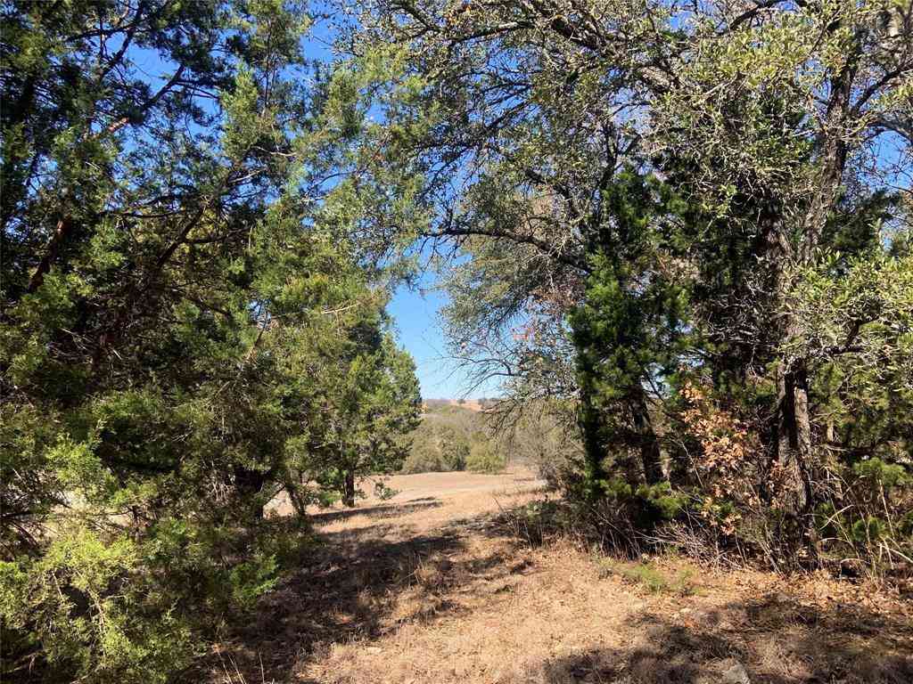 Vacant Land For Sale - 6117 N Aberdeen Drive<br/> Cleburne, TX 76033