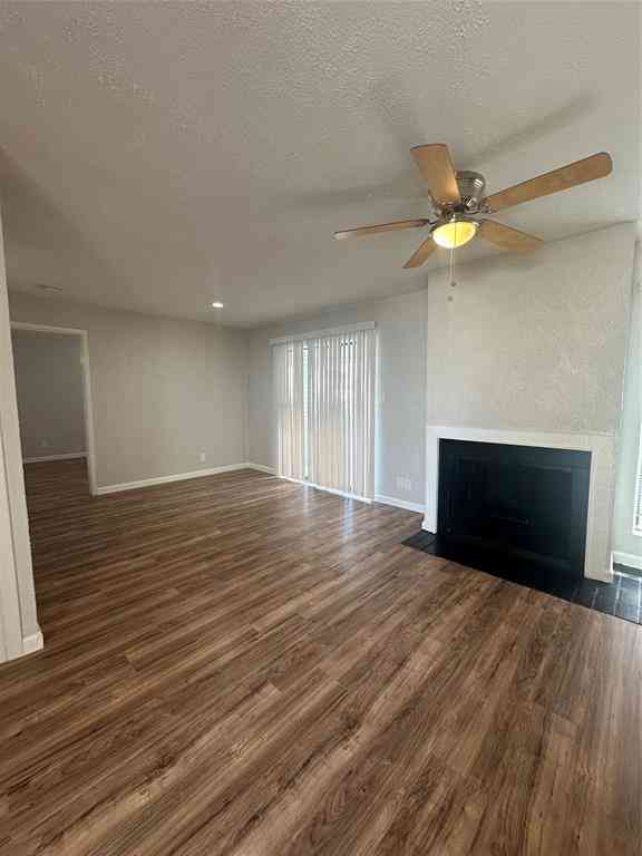 Condo For Sale - 7431 Holly Hill Drive #217<br/> Dallas County, Dallas, TX 75231