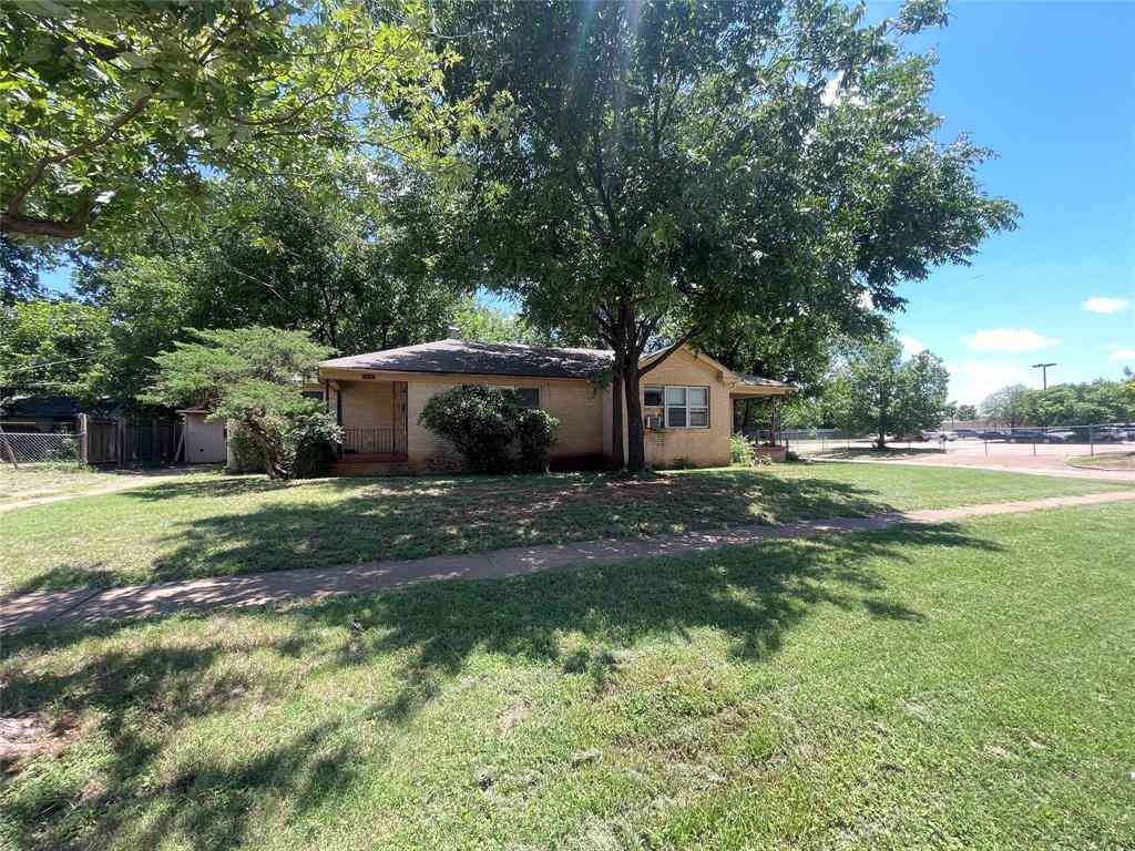 Apartment For Sale - 715 Baylor Street<br/> Wichita Falls, TX 76301