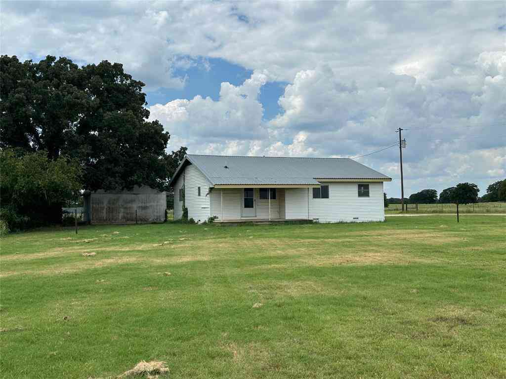 Homes For Sale - 5401 Tx-36<br/> Comanche, TX 76442