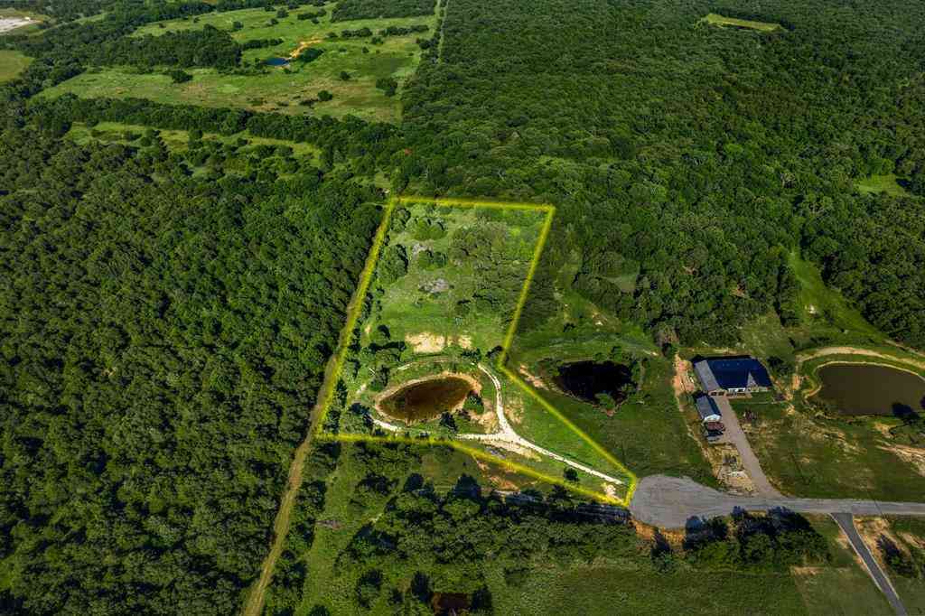 Vacant Land For Sale - 418 Pondview Lane<br/> Nocona, TX 76255