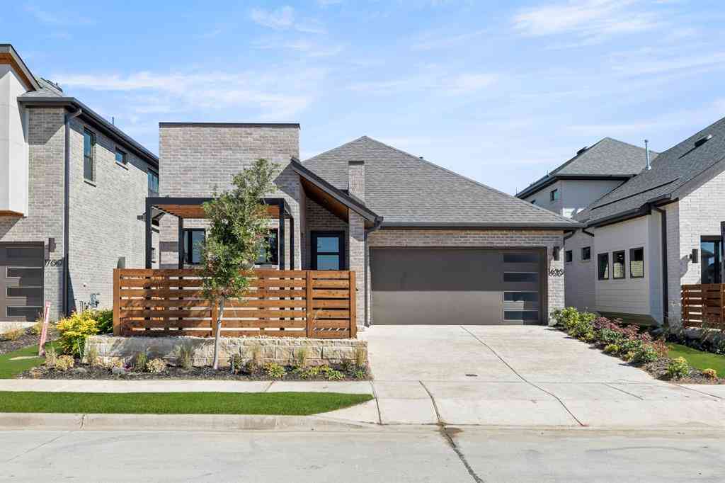 Homes For Sale - 1620 Morningside Drive<br/> Collin County, Melissa, TX 75454