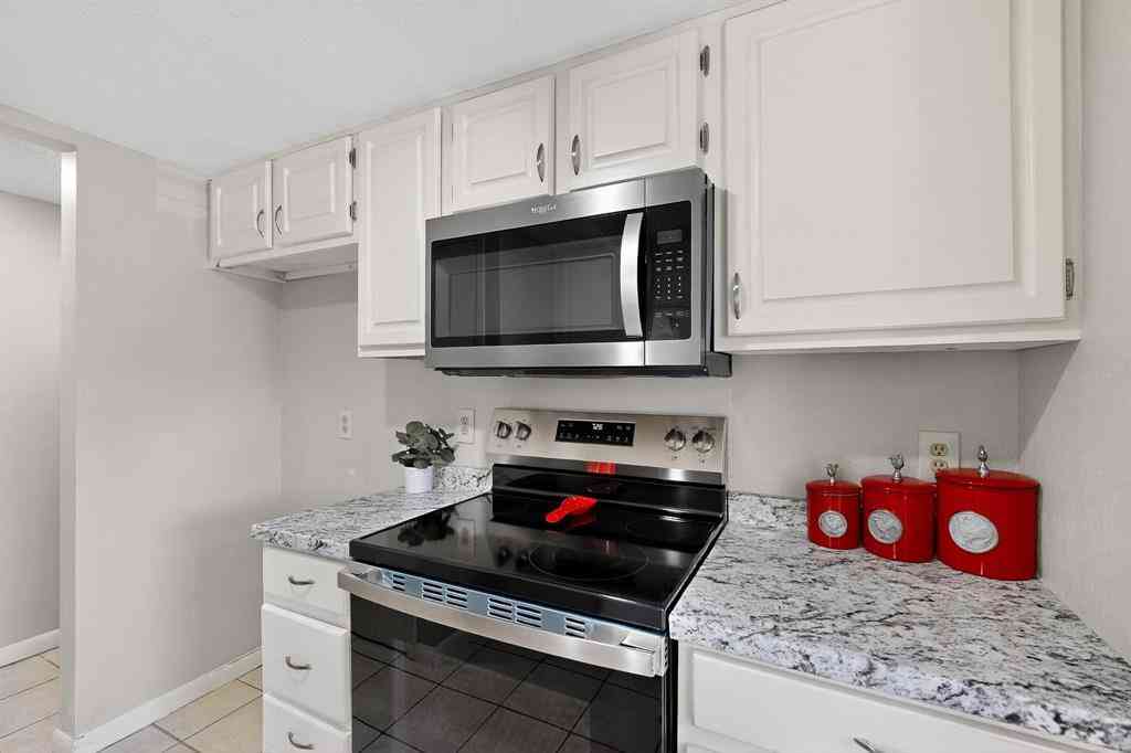 Condo For Sale - 11311 Audelia Road #165<br/> Dallas County, Dallas, TX 75243
