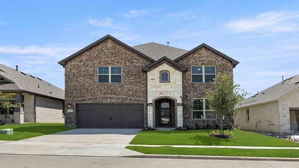 Homes For Sale - 1527 Bridlepath Trail<br/> Forney, TX 75126