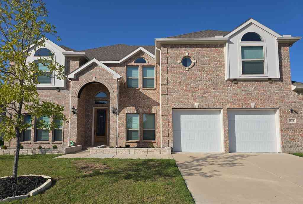 Homes For Sale - 838 Blue Heron Drive<br/> Forney, TX 75126