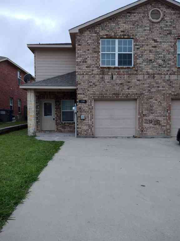 Townhouse For Rent - 1106 Parkway Trail<br/> Princeton, TX 75407