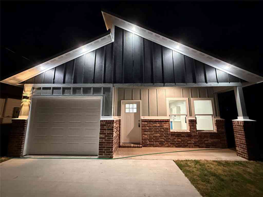 Homes For Rent - 2306 Polk<br/> Greenville, TX 75401