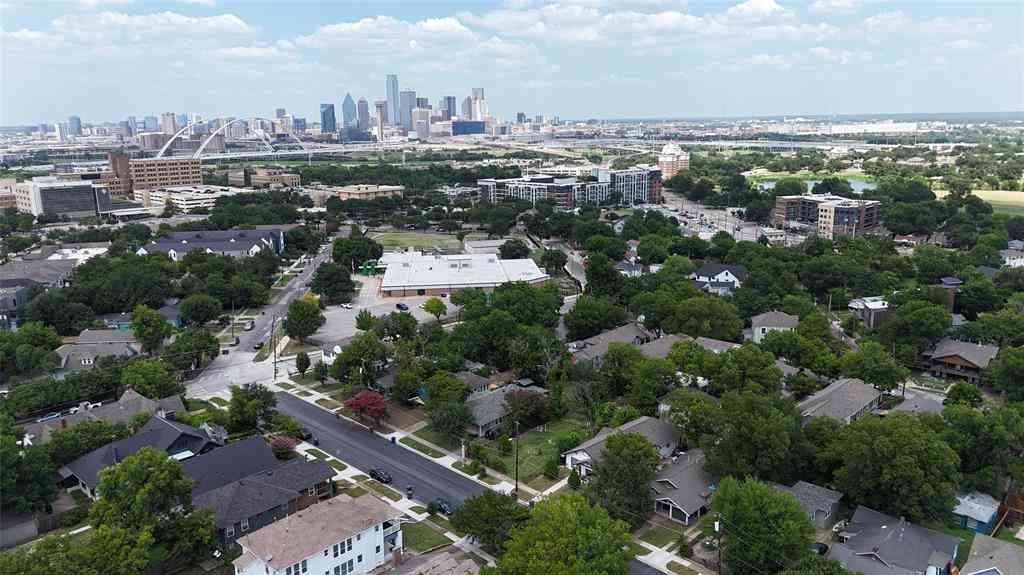 Vacant Land For Sale - 1020 N Madison Avenue<br/> Dallas, TX 75208