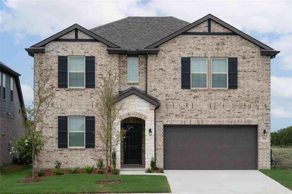 Homes For Sale - 1712 Etosha Drive<br/> Hunt County, Royse City, TX 75189