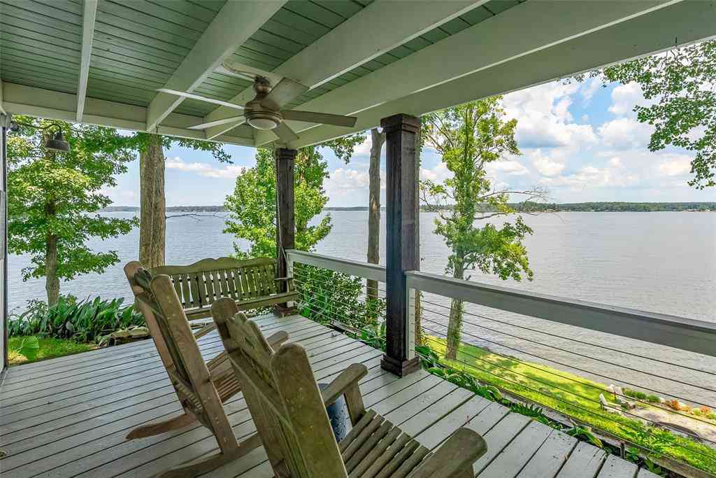 Homes For Sale - 128 Knott Drive<br/> Sabine County, Many, LA 71449