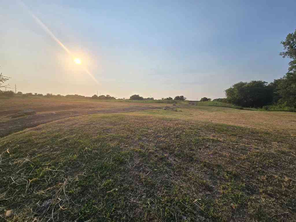 Vacant Land For Sale - 5501 Nomas<br/> Dallas, TX 75212