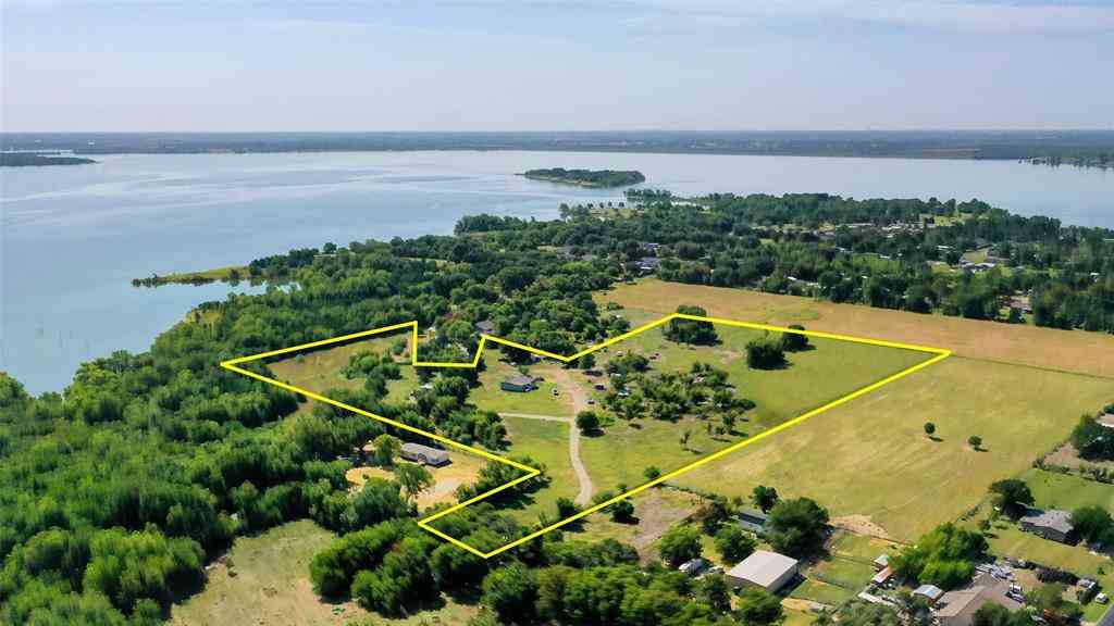 Homes For Sale - 11381 County Road 739<br/> Princeton, TX 75407