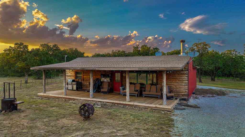 Apartment For Sale - 1140 Garvey Ranch Rd<br/> Olney, TX 76374