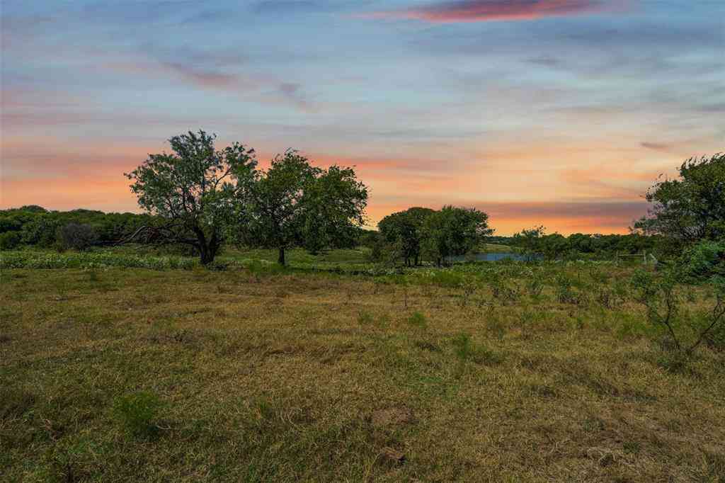 Vacant Land For Sale - LOT 51 Private Road 451<br/> Grandview, TX 76050