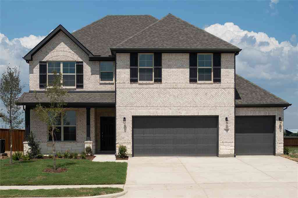 Homes For Sale - 115 Heritage Hill Drive<br/> Forney, TX 75126