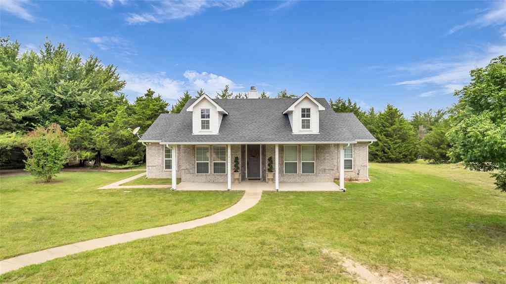 Homes For Sale - 1011 Sister Grove Road<br/> Van Alstyne, TX 75495