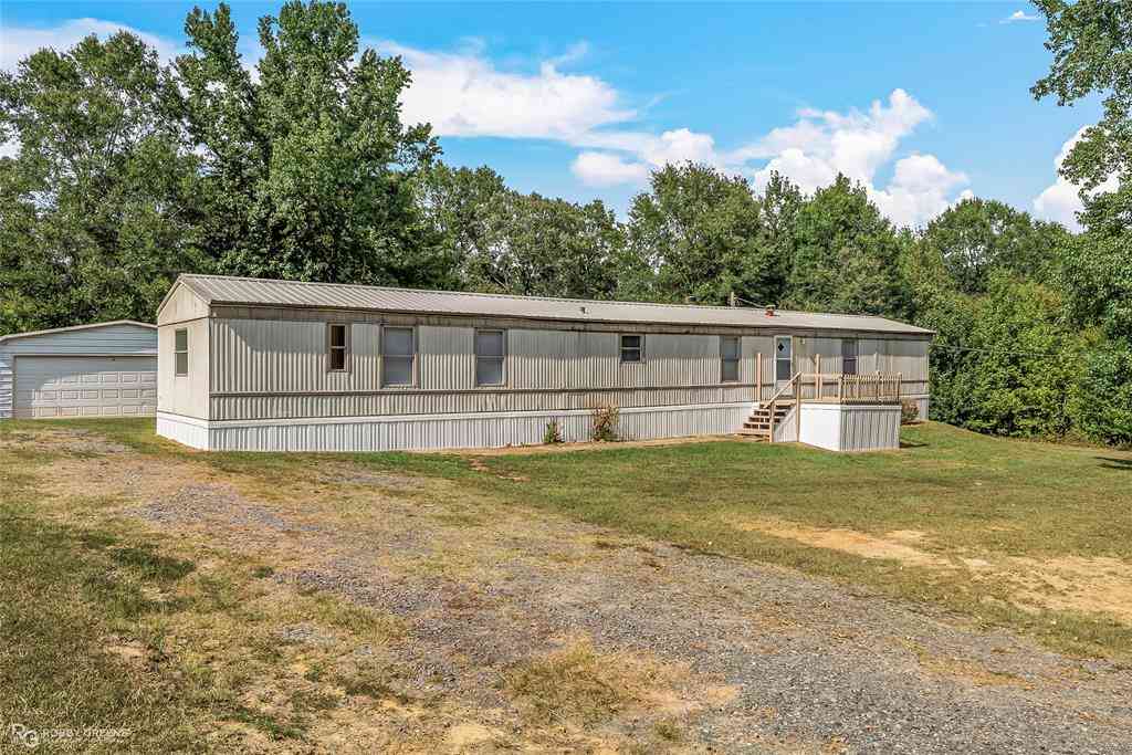 Mobile Home For Sale - 214 Springs Road<br/> Frierson, LA 71027
