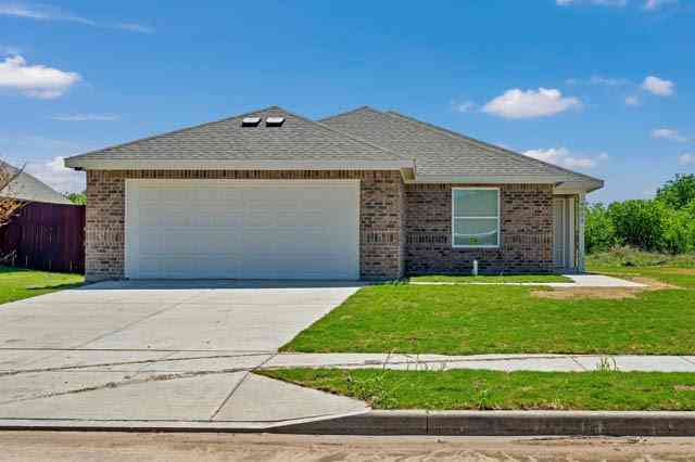 Homes For Sale - 4033 Tarpon Springs Drive<br/> Tarrant County, Fort Worth, TX 76123