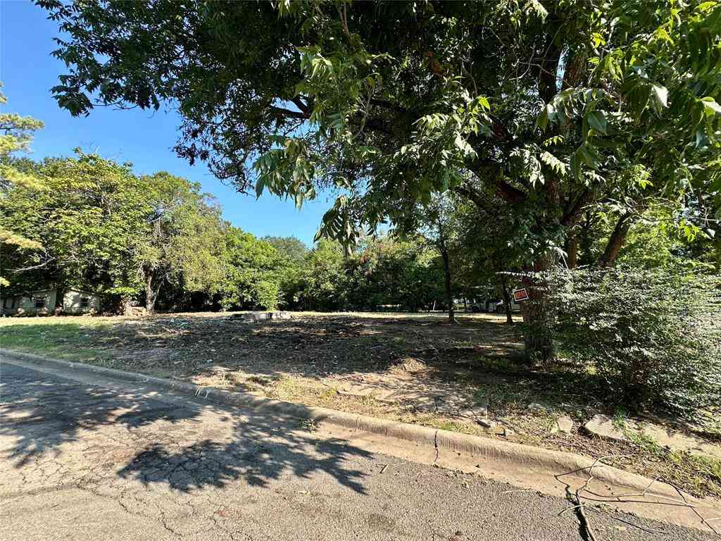 Vacant Land For Sale - 358 13th Street SW<br/> Paris, TX 75460