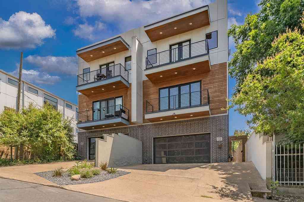 Townhouse For Sale - 1004 Stafford Street<br/> Dallas, TX 75208
