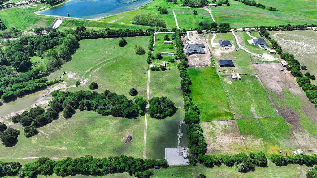 Vacant Land For Sale - 3291 Plainview Road<br/> Midlothian, TX 76065