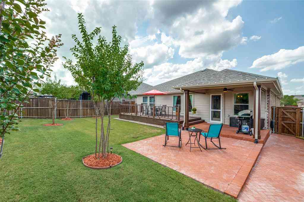 Homes For Sale - 1208 Johnson Drive<br/> Celina, TX 75009