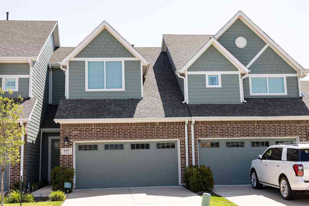Townhouse For Sale - 609 Laurel Lane #NONE<br/> Collin County, Wylie, TX 75098