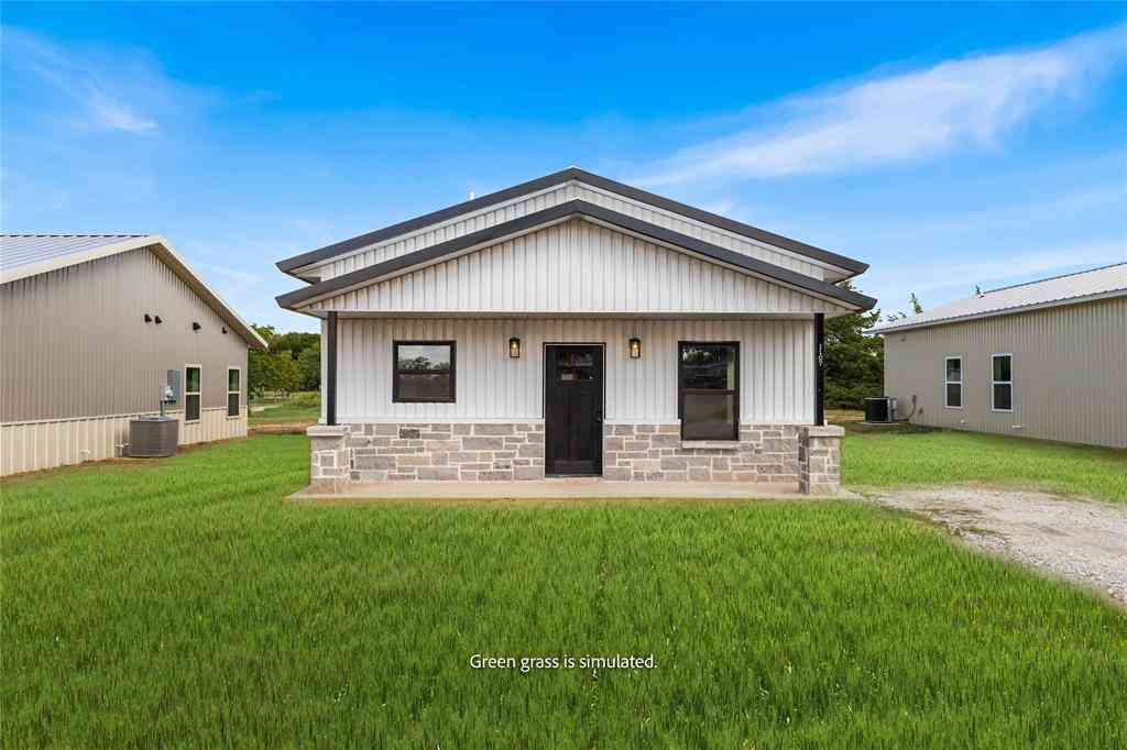 Homes For Sale - 1107 E Navarro Avenue<br/> Mart, TX 76664