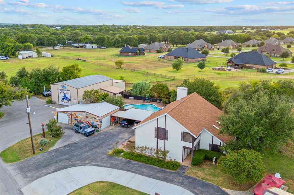 Homes For Sale - 100 Taylor Road<br/> Parker County, Weatherford, TX 76087