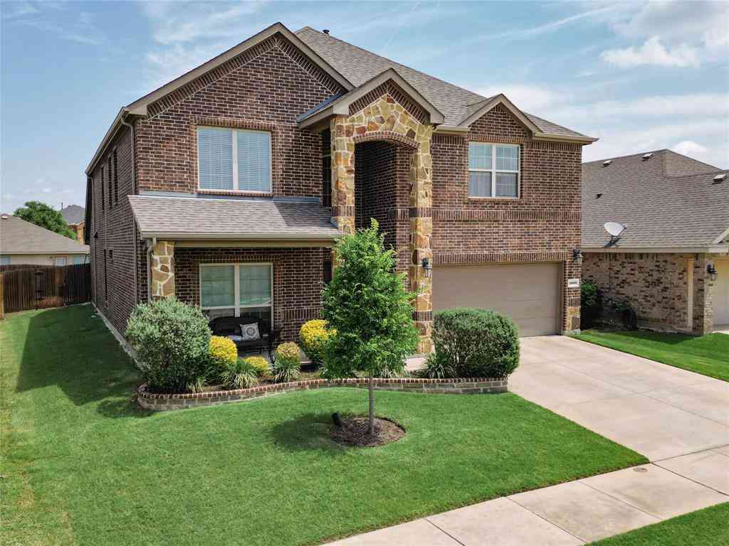 Homes For Sale - 1009 Lake Forest Trail<br/> Denton County, Little Elm, TX 75068